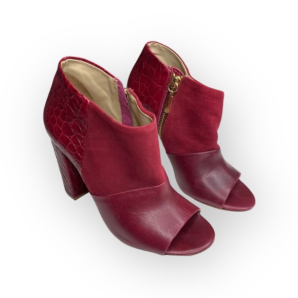 Trina Turk ❉ Los Gatos Heeled Leather + Suede Peep Toe Ankle Bootie ❉ Wine ❉ 5M - Picture 10 of 16